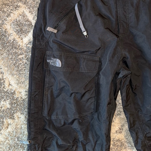 The North Face Mens Black HyVent Snow Pants - Picture 2 of 3